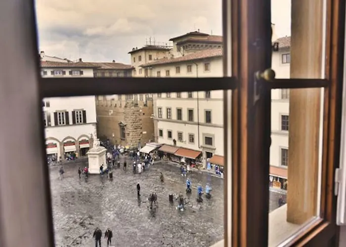 Medici Chapels Apartment, Near The Duomo!! Florence
